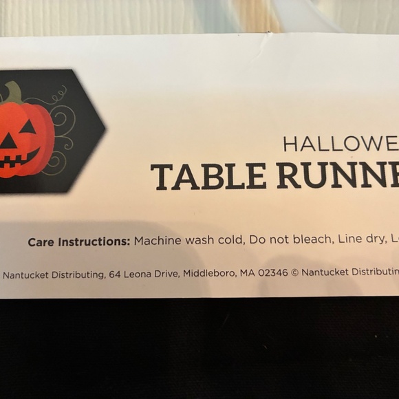 Halloween Table Runner- NWT - Picture 5 of 7